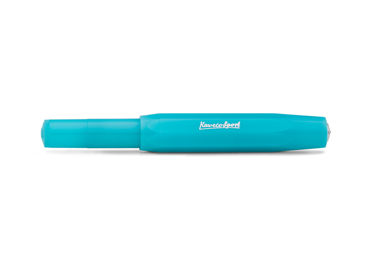 Pluma estilográfica Kaweco Frosted Sport, arándano