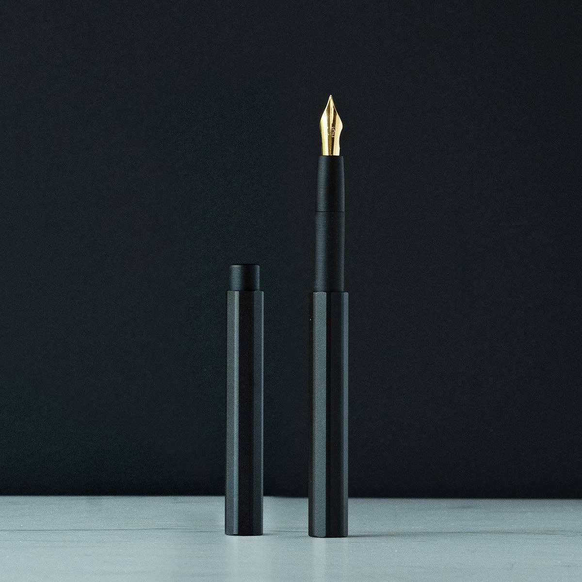 Tom's Studio The Studio Pocket Fountain Pen, Black