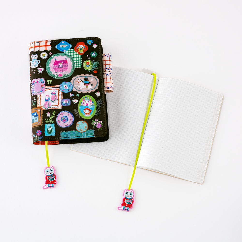 Hobonichi Techo 2026 Embroidered Bookmark - Yumi Kitagishi: White Cat