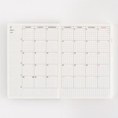 Hobonichi Techo 2025 Agenda, A6 - Anglais