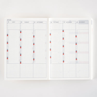 Hobonichi Techo 2025 Cousin, A5 (English)