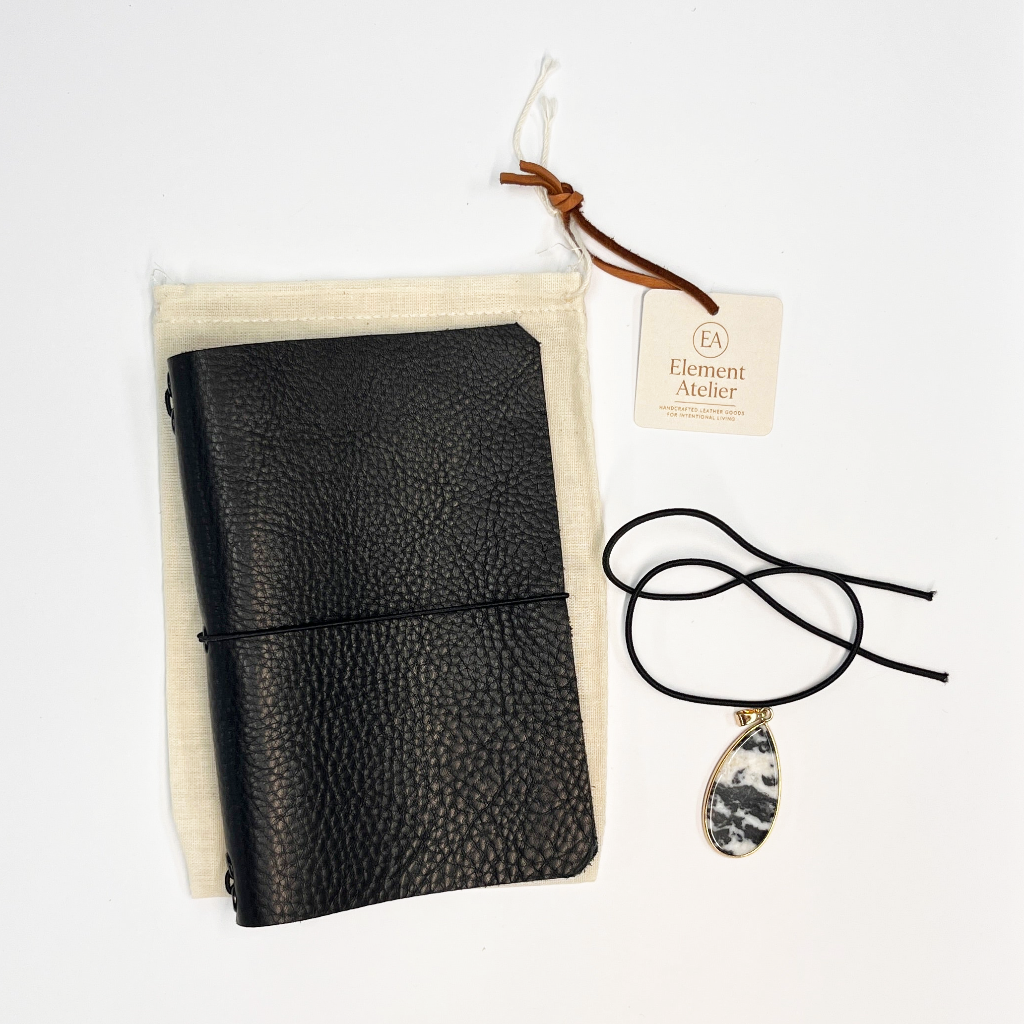 Element Atelier Midnight Collection Leather Noterbook Cover, Bifold - Field Size