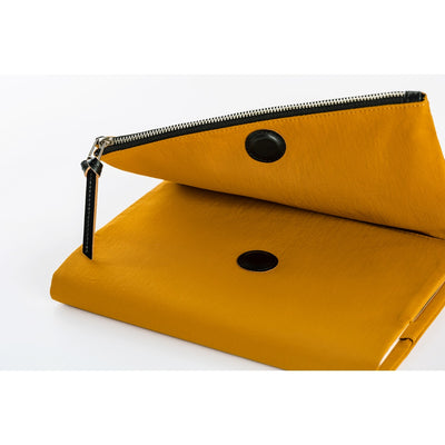 Hobonichi Techo 2026 Cousin Book & Cover, A5 - Tragen: Mustard (Jan/Mon Start)