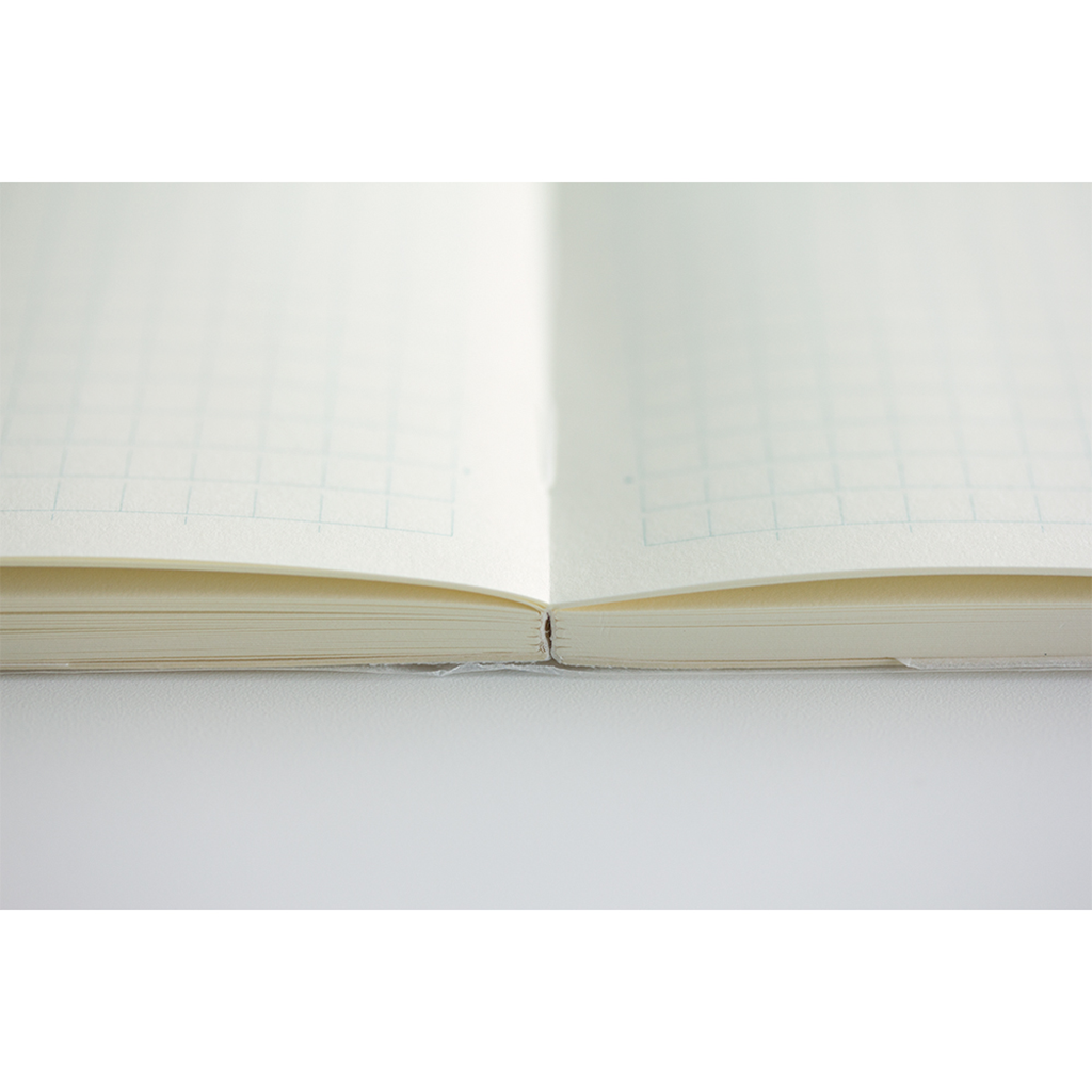 Midori MD Paper Notebook, A6 - Grid