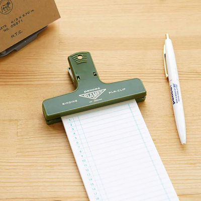 Penco Plastic Clampy Clip, Khaki