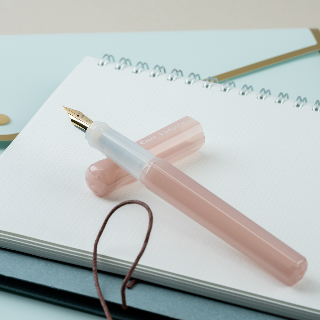 Pilot Kakuno Madoromi Fountain Pen, Light Pink