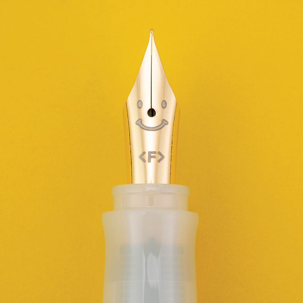 Pilot Kakuno Madoromi Fountain Pen, Light Pink