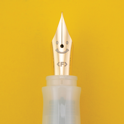 Pilot Kakuno Madoromi Fountain Pen, Light Pink