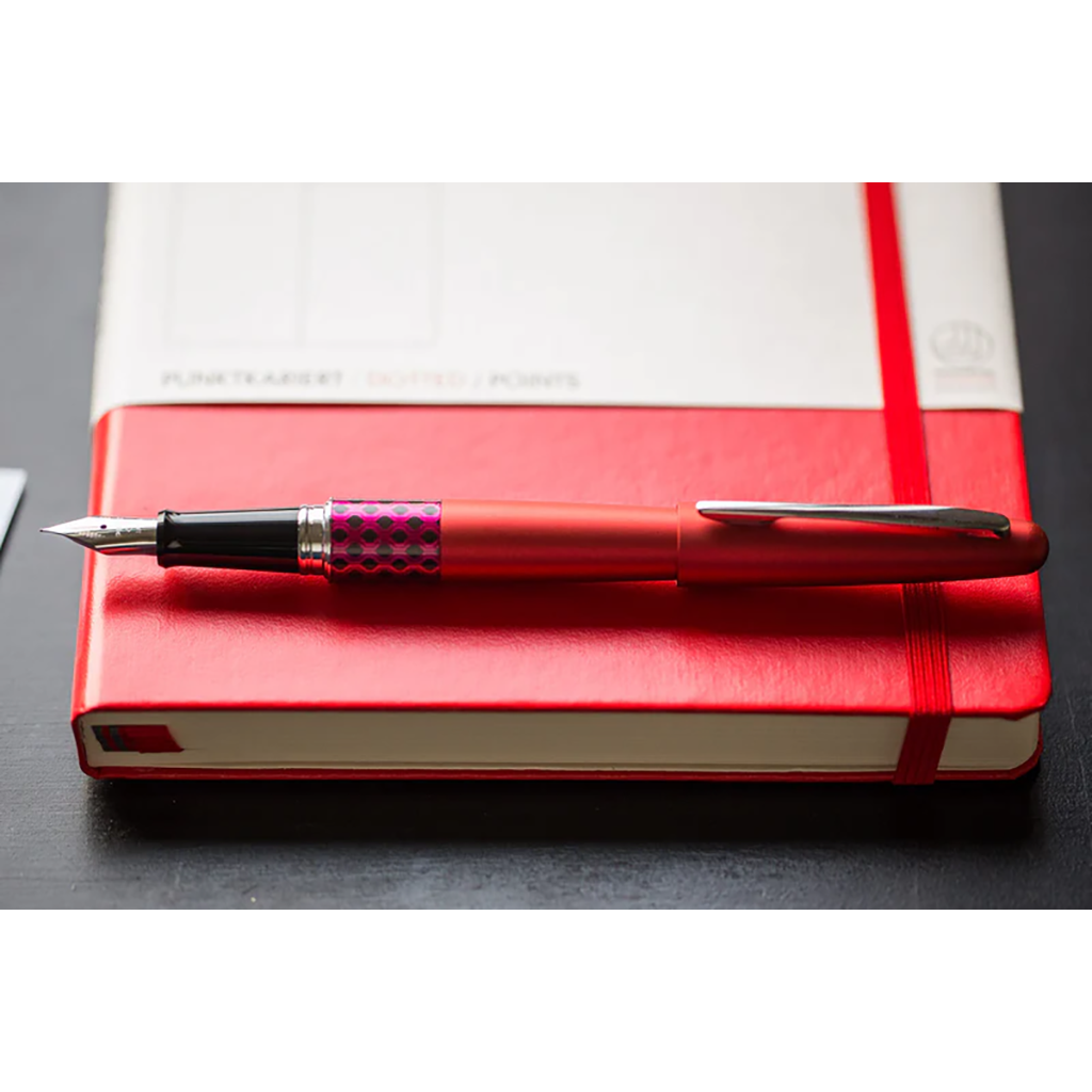 Pluma estilográfica Pilot Metropolitan Retro Pop, rojo