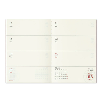 Traveler's Notebook 2025 Diary Weekly Calendar, Passport Size