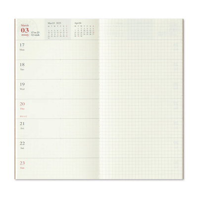 Traveler's Notebook 2025 Diary Weekly + Memo, Regular Size