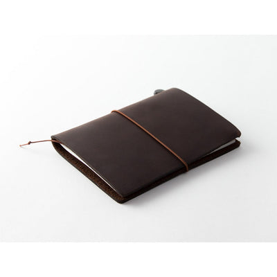 Traveler's Notebook Starter Kit, Passport Size, Brown