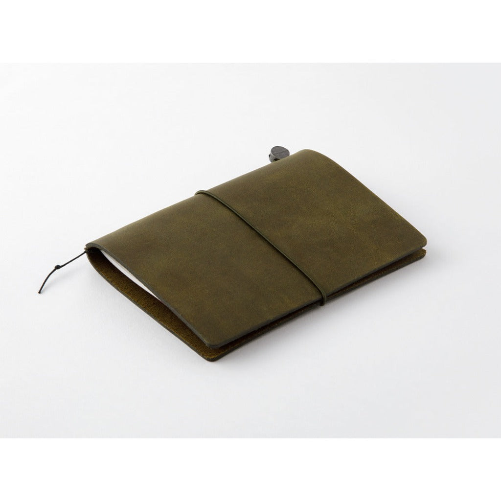 Traveler's Notebook Starter Kit, Passport Size, Olive