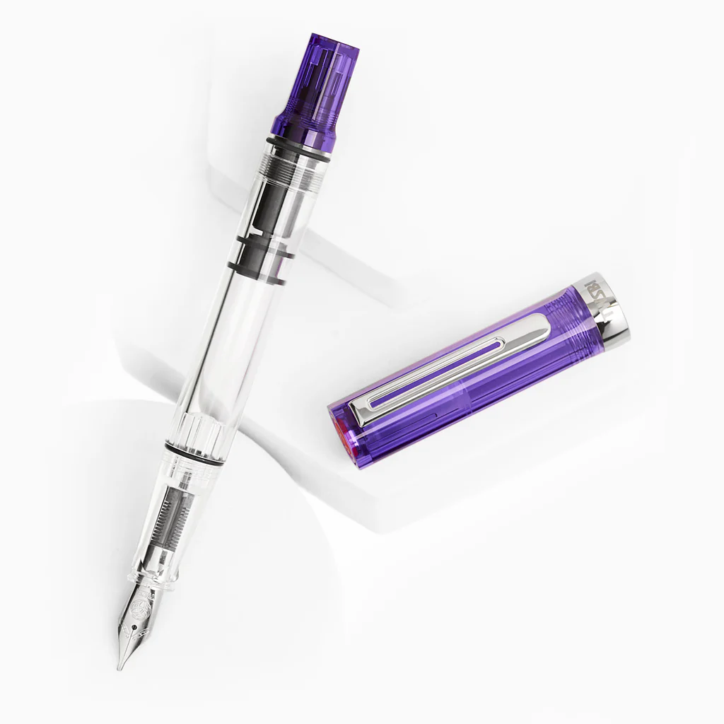 Pluma estilográfica TWSBI ECO, color morado transparente