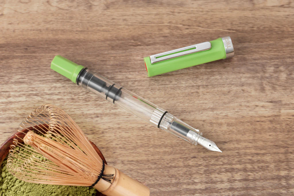 Pluma estilográfica TWSBI ECO, color blanco