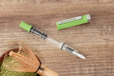 Pluma estilográfica TWSBI ECO, color blanco
